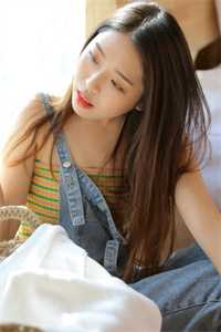 江杳杳谢烬的小说成为恶毒女配后，被疯批反派宠翻了