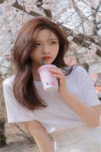 盼春苏念安的小说美人宴