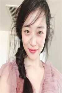 快穿：这个小妾有点东西，但是不多后续