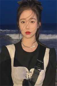 穿越后，我和国民女神成了队友热门小说苏星月林烟