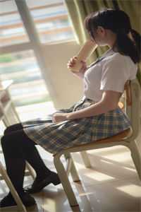 婚礼上丈夫跪我后，要求三妻四妾:全文+结局+番外