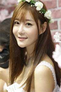 佛女未婚妻清修三年带回十个女儿后乔沐雅沐雅无删减全文