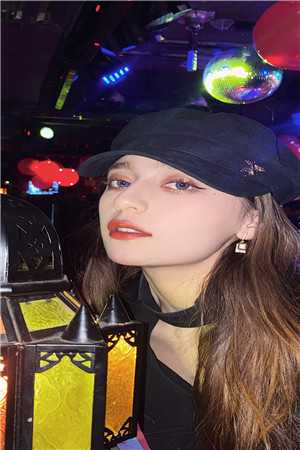 当上火葬场临时工后，假千金成了鬼王王妃完结+番外