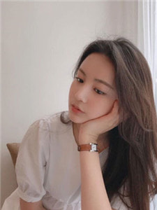 我夫人在门外准备进来