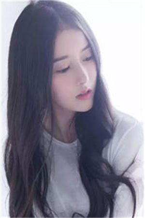 众多女粉丝