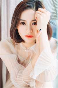 把女总裁写进正经小说被曝光