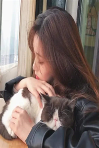 快穿之满级大女主沉迷养崽